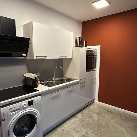 Pine Living 3* Мюнхен