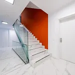 Pine Living Aparthotel 4*