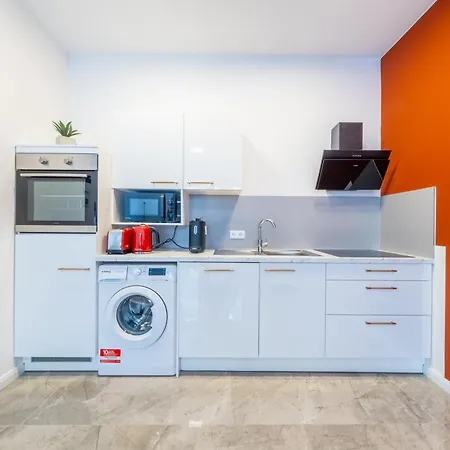 Pine Living Aparthotel München